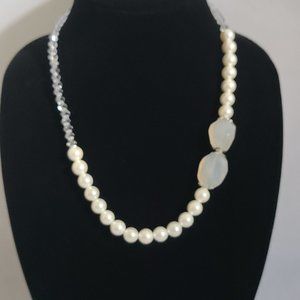Short women necklace-Faux Pearls necklace-Crystal Glass necklace